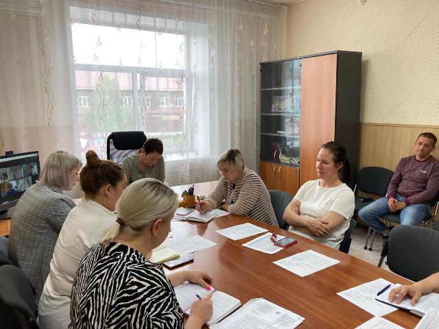 В Турочакском районе с участием Роспотребнадзора прошло заседание санитарно-противоэпидемической комиссии
