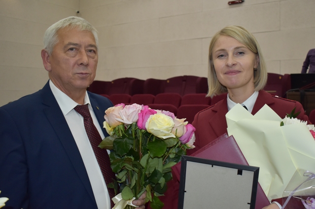 В кинотеатре «Голубой Алтай» состоялось Торжественное мероприятие, посвященное столетию Санитарно-эпидемиологической службы России